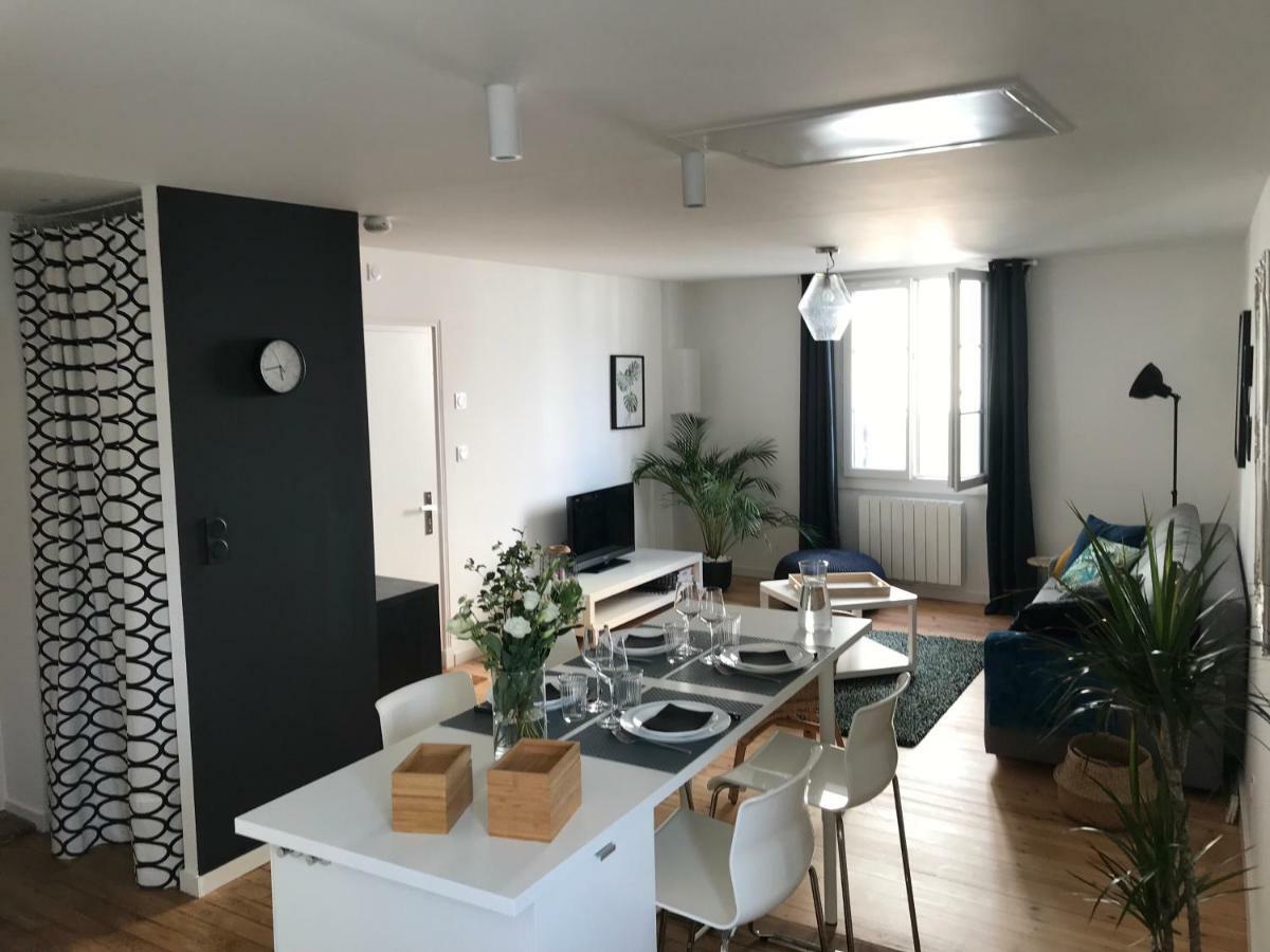 Appartement Au Coeur Du Quartier Historique Vannes Luaran gambar