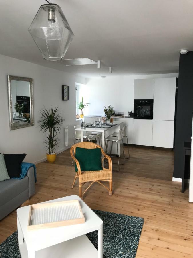 Appartement Au Coeur Du Quartier Historique Vannes Luaran gambar